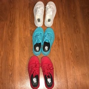 3 pairs of vans ALL TOGETHER